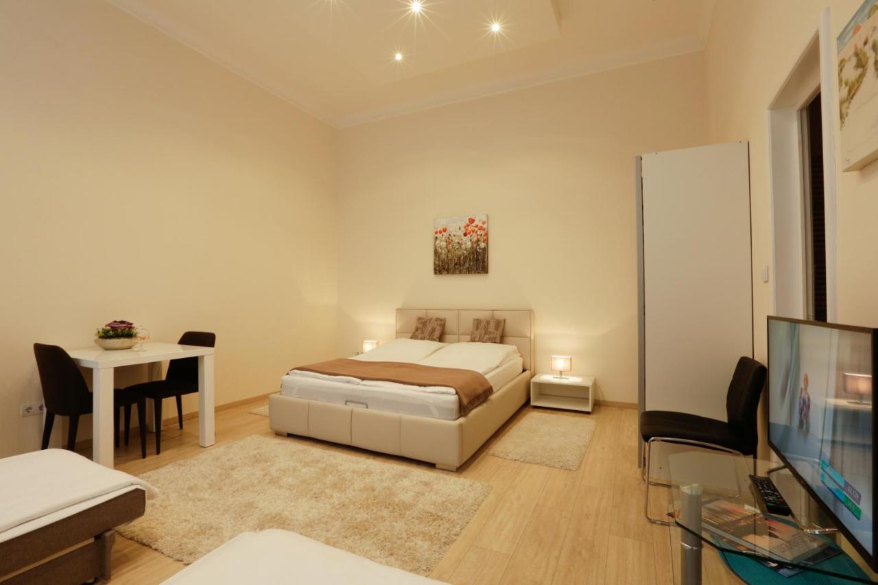 Budapest City Apartments For Groups ภายนอก รูปภาพ