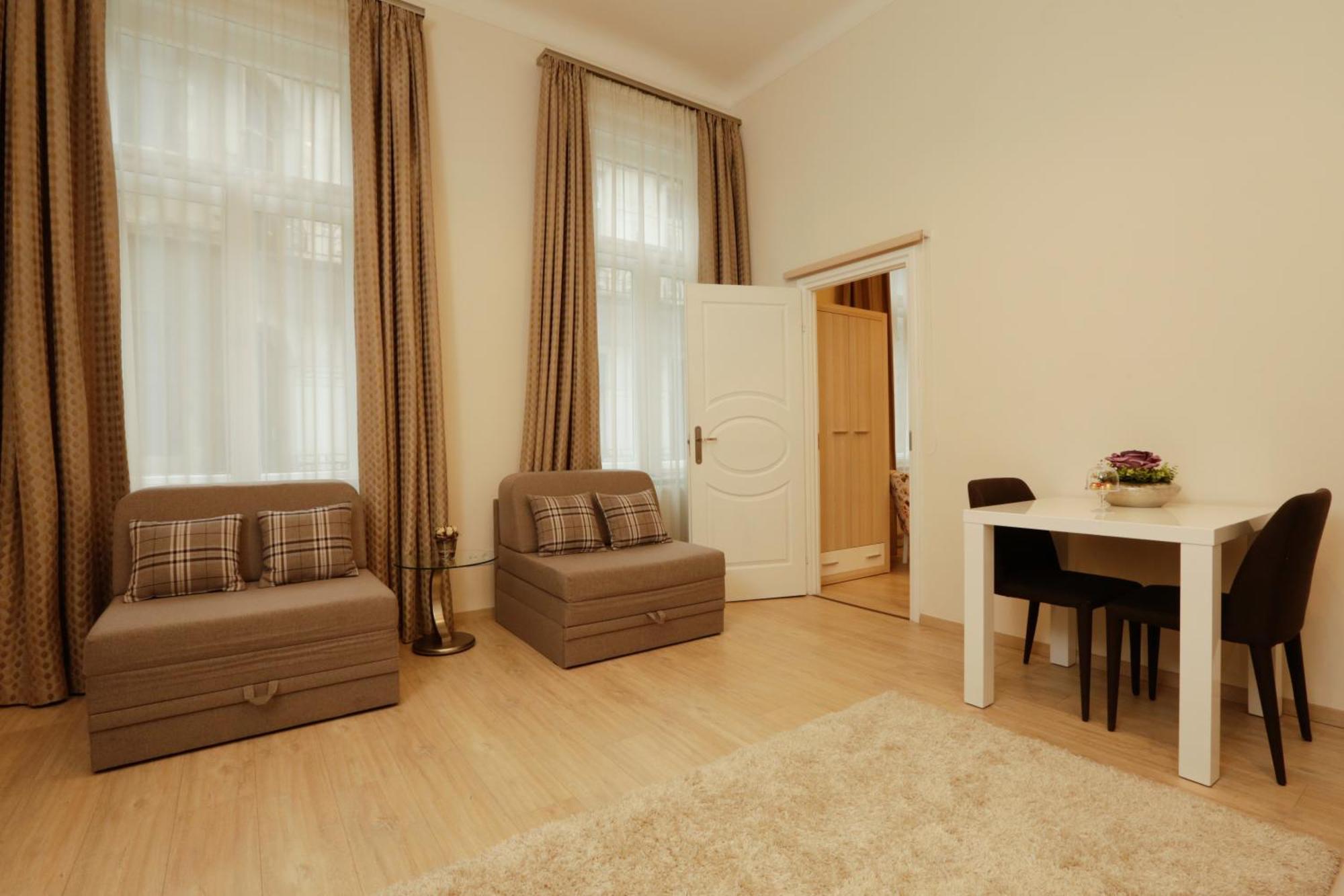 Budapest City Apartments For Groups ภายนอก รูปภาพ
